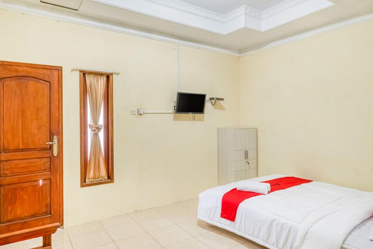 Reddoorz Near Wisata Pantai Parangtritis Kretek Exterior foto